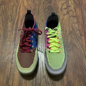 Air VaporMax Flyknit 2 “Random”